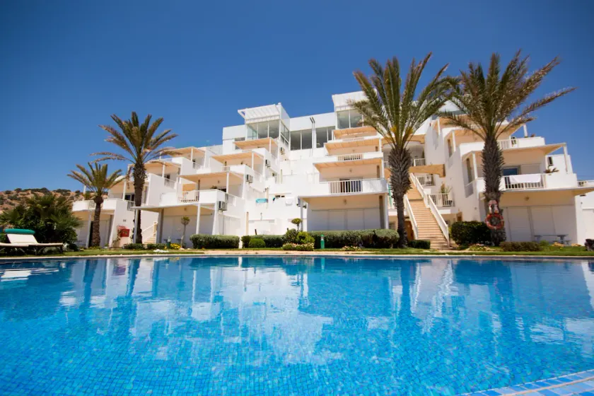 Appart-hotel La Source - Image 1