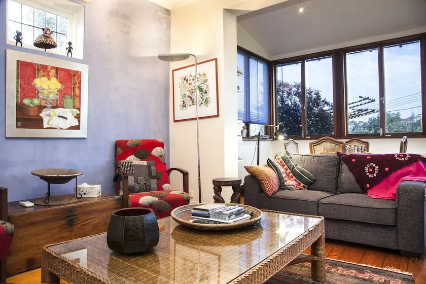 Bronte Bayview Street (H) - Image 1