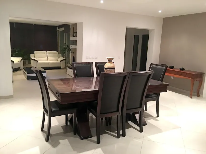 Villa With 3 Bedrooms in Bouc-bel-air, With Private Pool, Enclosed Gar - Image 1