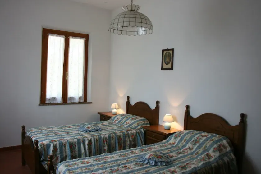 Beautiful private villa for 12 people with WIFI, private pool and parking, close to Montepulciano - Image 1