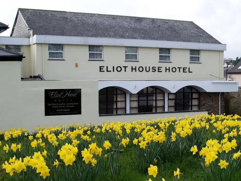 Eliot House Hotel - Image 1