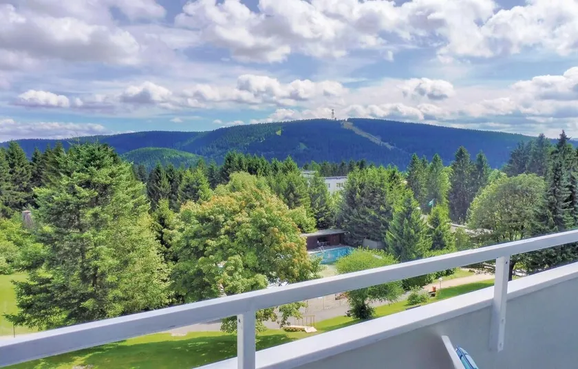 Amazing Apartment in Goslar-hahnenklee With 4 Bedrooms and Wifi - Image 1