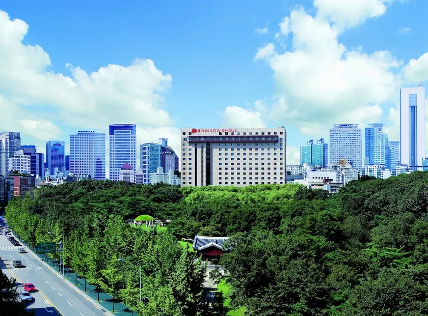 Ramada Seoul - Image 1