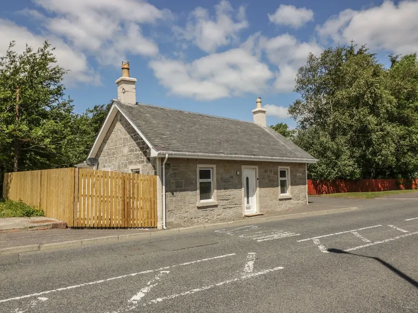 The Old Toll Cottage - Image 1