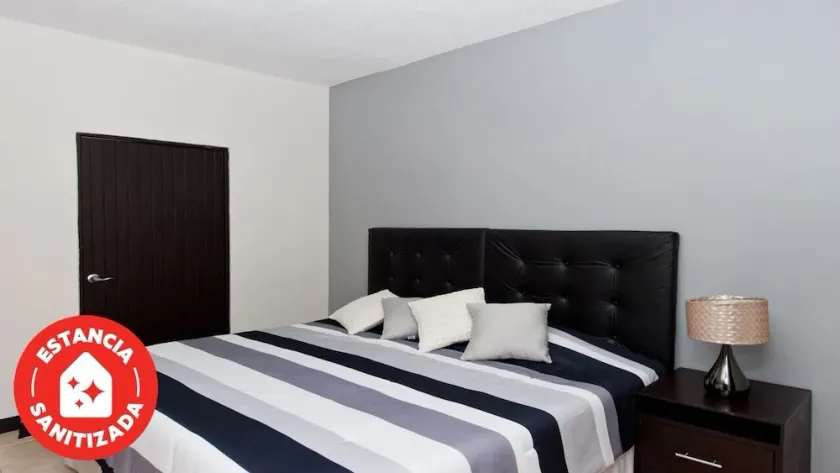 Econosuites Monterrey - Image 1