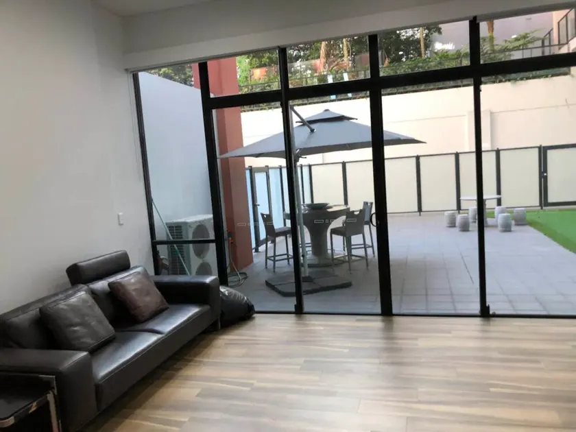 Modern and Spacious 2 Bedroom Apartment in Ultimo - Image 1