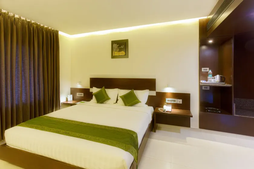 Grand Premier Suites - Image 1