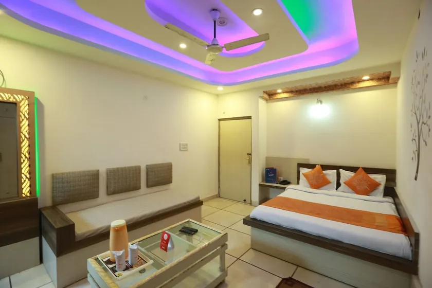 OYO 5688 Hotel Gagan Eco - Image 1