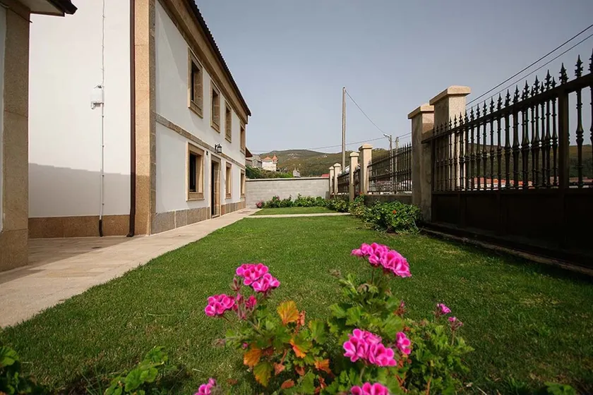 101514 House in Carnota - Image 1