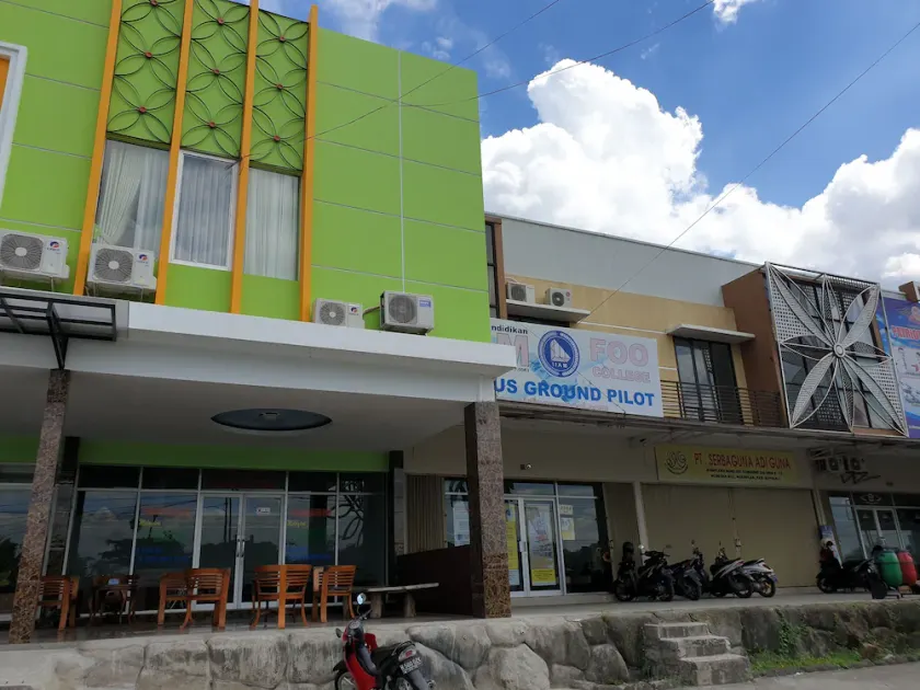 Hotel Amanah Sejahtera by OYO Rooms - Image 1