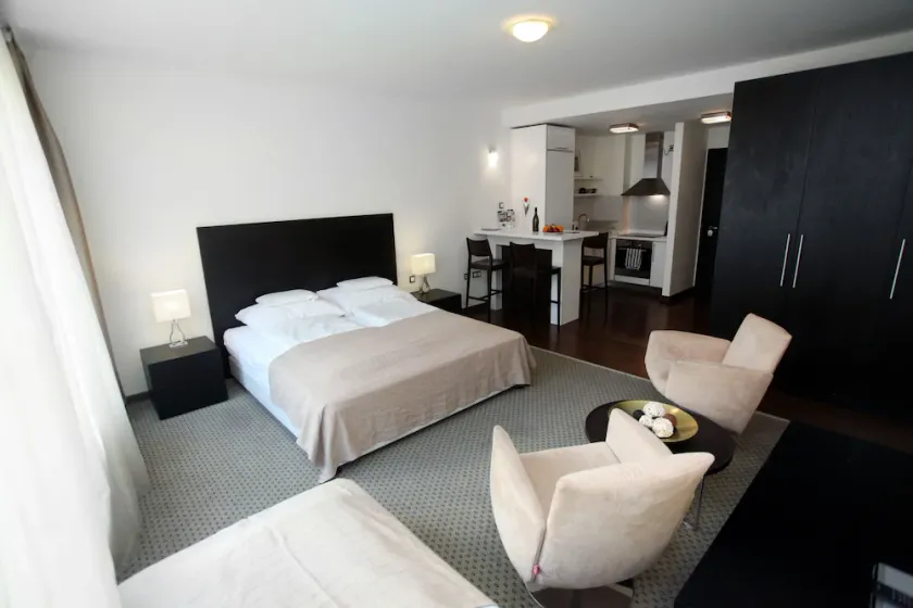 Dfive Apartments - Modern Wellness - Image 1