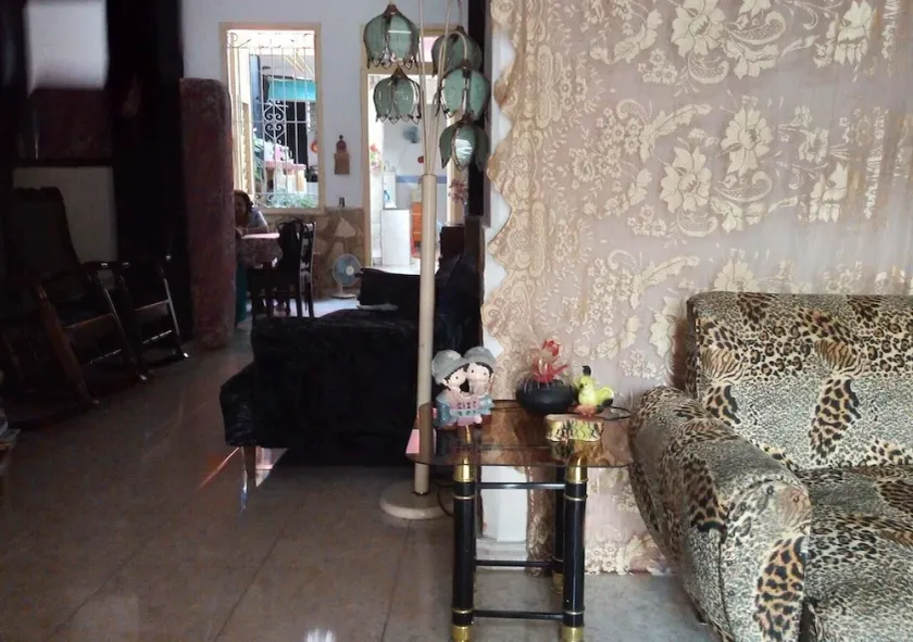 Hostal Sra. Ana Rosa Llopiz Bravo Santiago de Cuba - Image 1