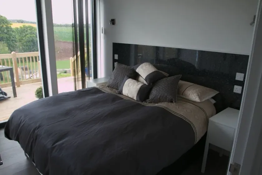 Moonzie Eco Lodge - Image 1