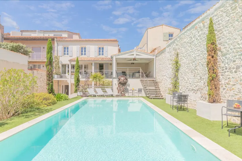 Villa De L'Eclusier - Image 1