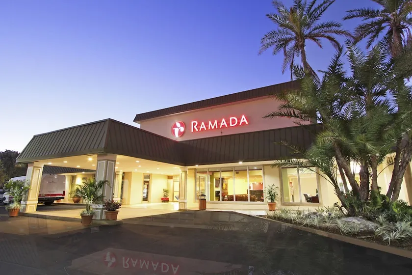 Ramada Hialeah/Miami Airport - Image 1