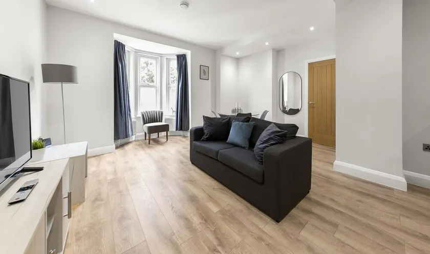 Brand New Unique 2 Bedroom Apartment - Image 1