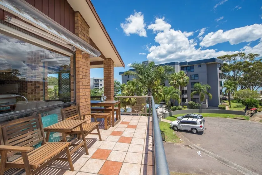 Columbia Close 2/9 - Nelson Bay - Image 1