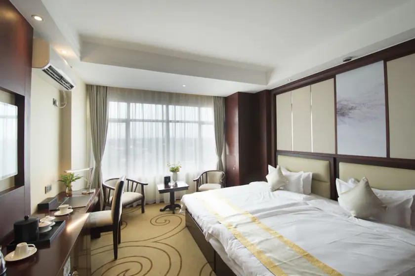 Grand Szechuan Hotel Vientiane - Image 1