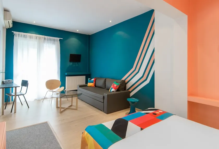Colors Rooms and apartments - Image 1