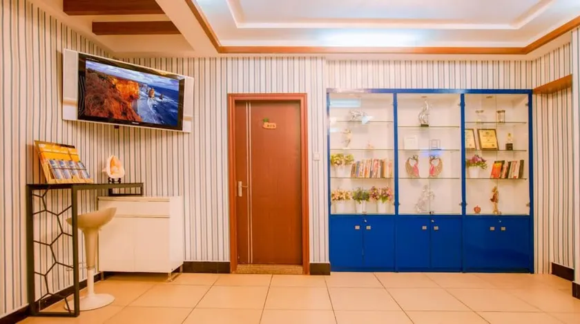 Sanya Tropical Island Hotel - Image 1