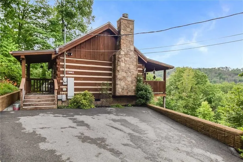 Nestled Inn - Image 1