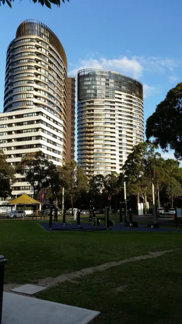 Sydney Olympic Park Apartment - Image 1