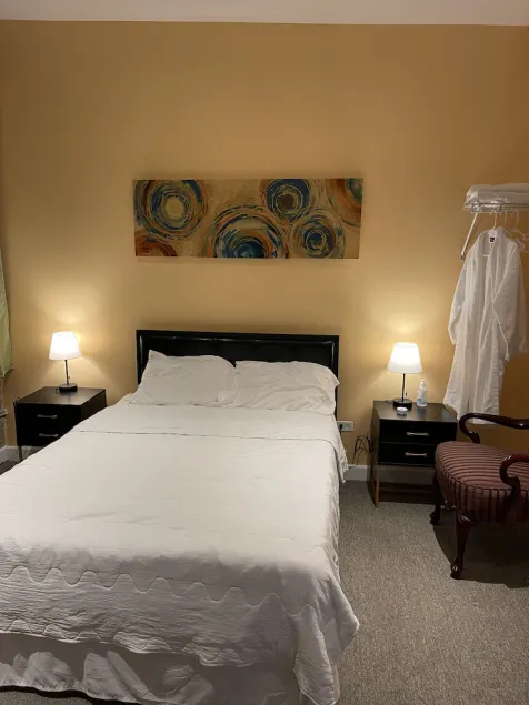 Hotel BnB-2 - Image 1