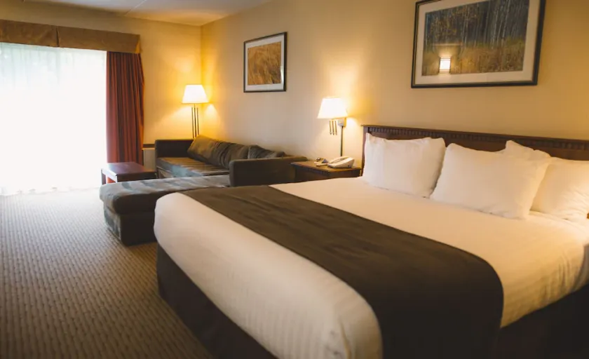 Elkhorn Resort Spa & Conference Center - Image 1