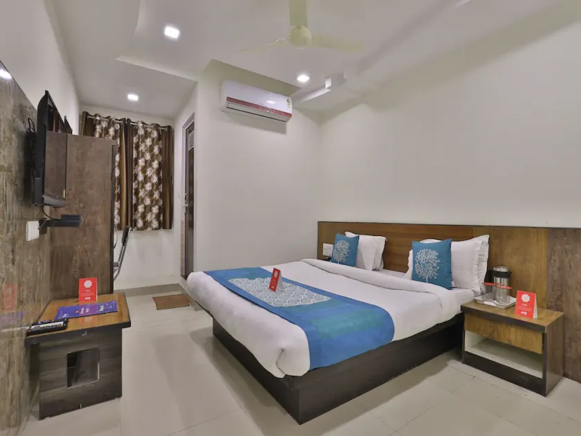 Hotel O Neel Kamal - Image 1