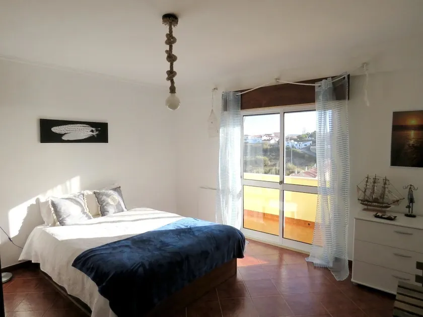 Property with one bedroom in Ericeira with WiFi - Image 1
