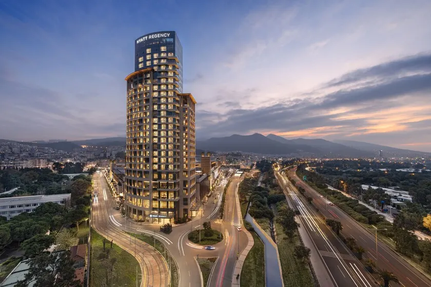 Hyatt Regency Izmir Istinye Park - Image 1