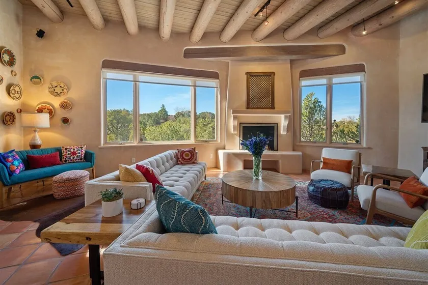Casa Pinzon - Private Getaway, Minutes From Downtown - Image 1