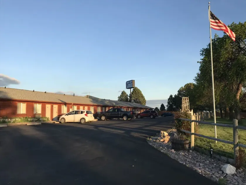 Big Sky Lodge - Image 1