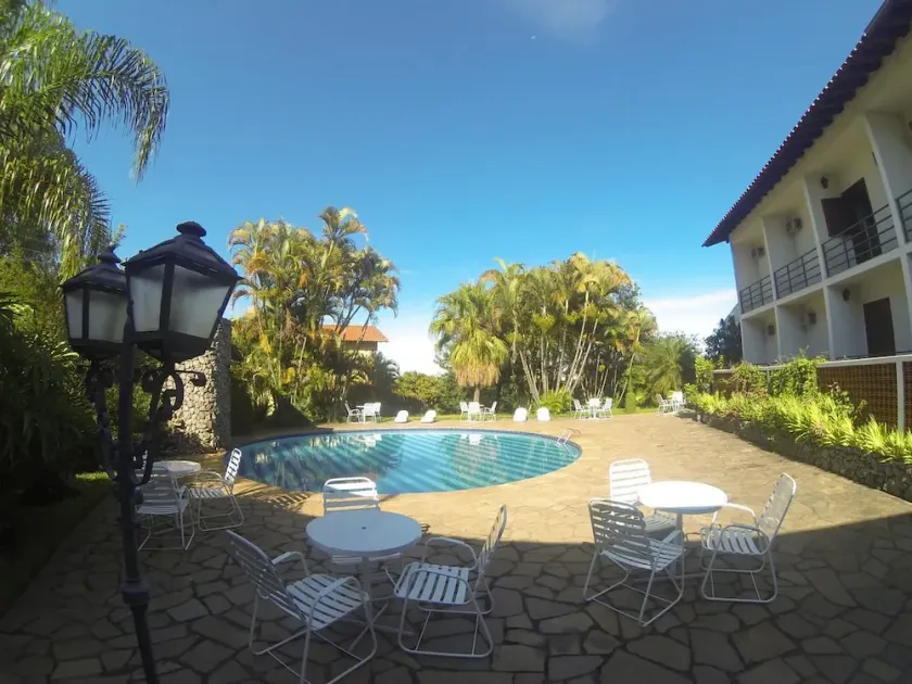 Urupes Park Hotel - Image 1