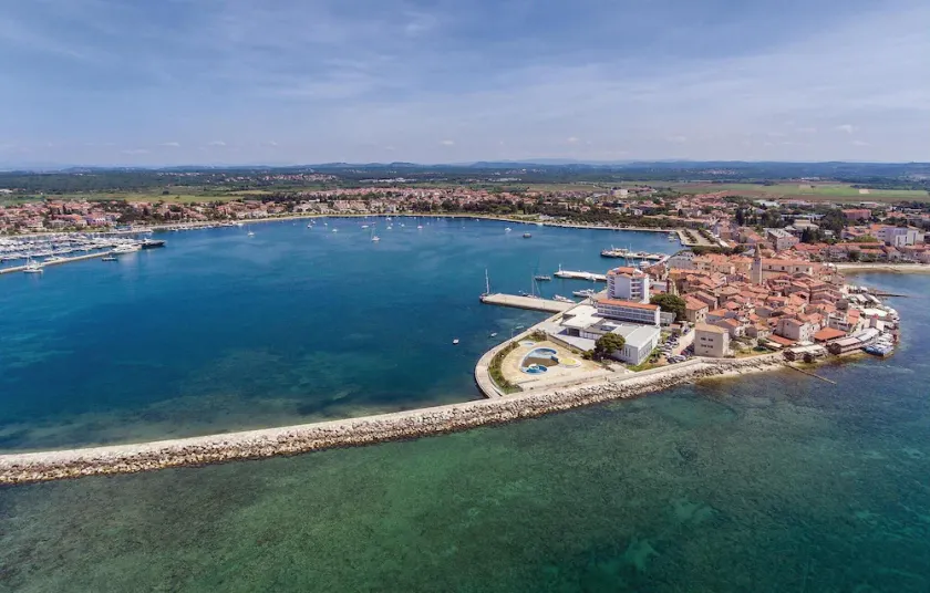 Nice Home in Buje With Wifi and 1 Bedrooms - Image 1