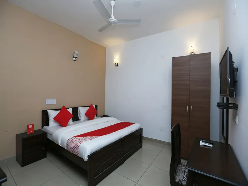 Mahak Residency By OYO Rooms - Image 1
