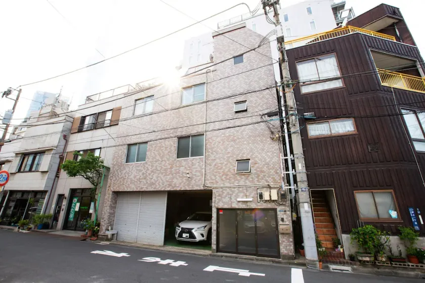 Hakuro Skytree - Image 1