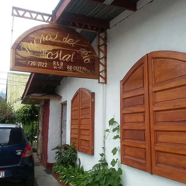 Hostal Suenos Del Rio - Image 1