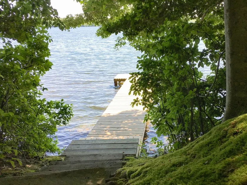 3br On Wakeby Pond W/ Private Dock 3 Bedroom Home - Image 1