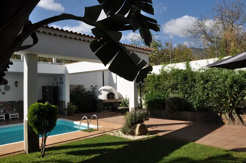Studio in Mirabala, With Terrace and Wifi - 12 km From the Beach - Image 1