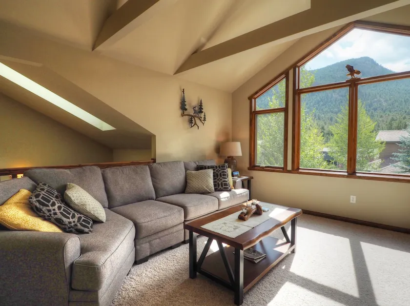 Eagle Pointe - Image 1