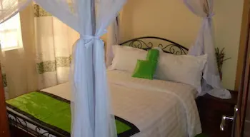 Mayweather Suites - Image 1