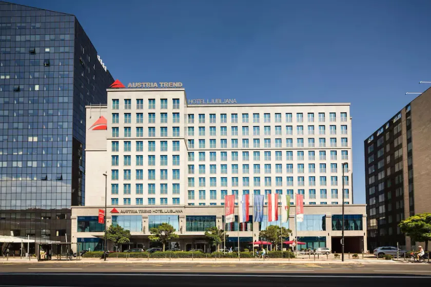 Austria Trend Hotel Ljubljana - Image 1