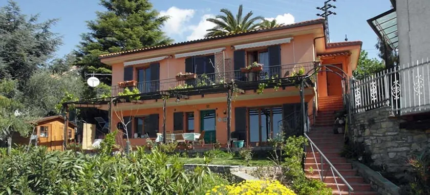 B&B La Mimosa Del Golfo - Image 1