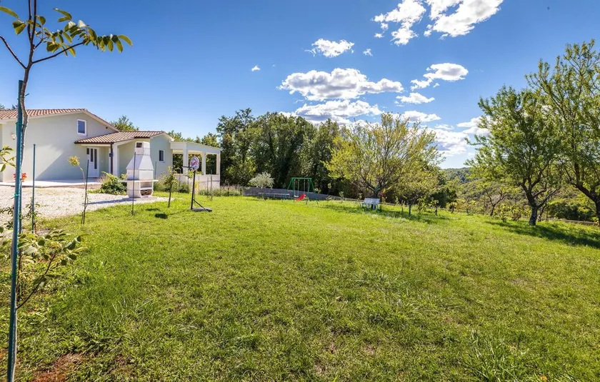 Nice Home in Zminj With Wifi and 3 Bedrooms - Image 1
