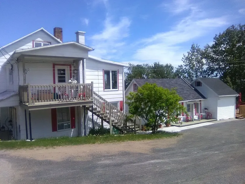 Gite Bellevue Pointe-Au-Pic - Image 1