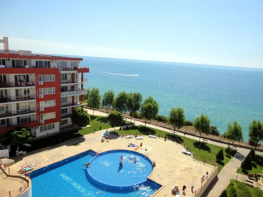 Panorama And Marina Freya - Image 1