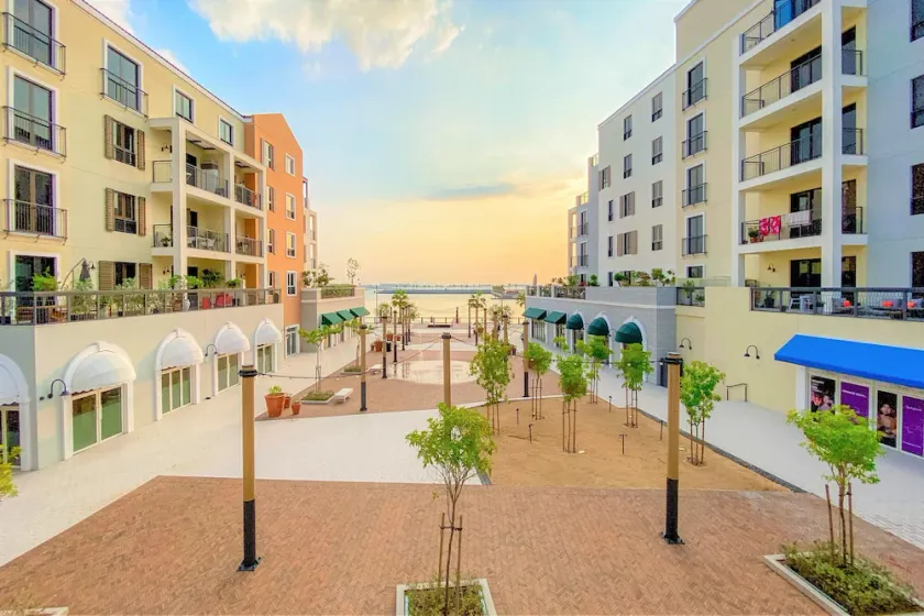 Stunning Seaview in Port De La Mer Jumeirah - Image 1