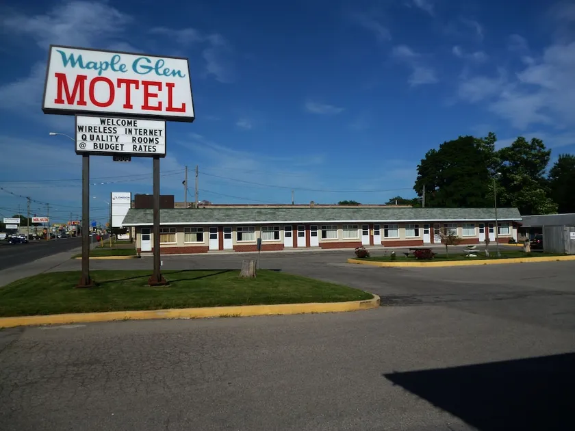 Maple Glen Motel - Image 1