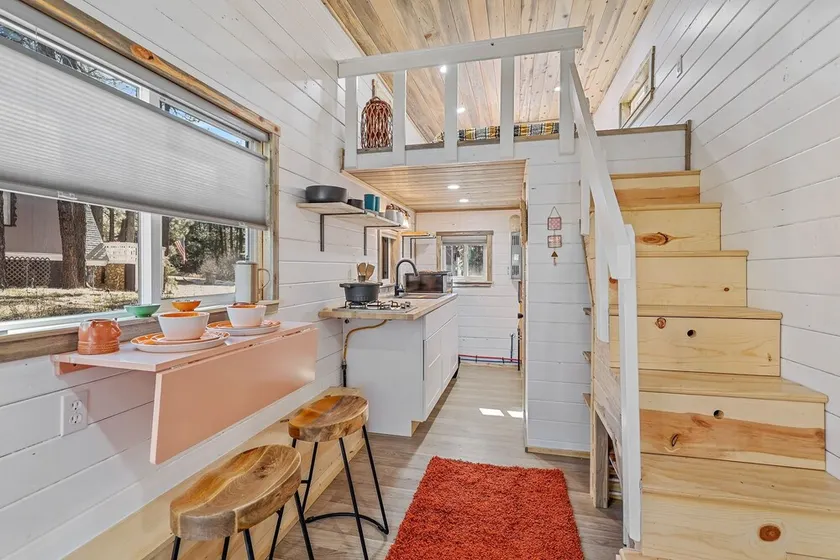 Tiny House! Quiet, Pine Trees, Private, Close to Grand Canyon, Sedona, Oak Creek Just off I17 by Redawning - Image 1